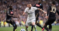 benzema-real-napoli-2017.jpg