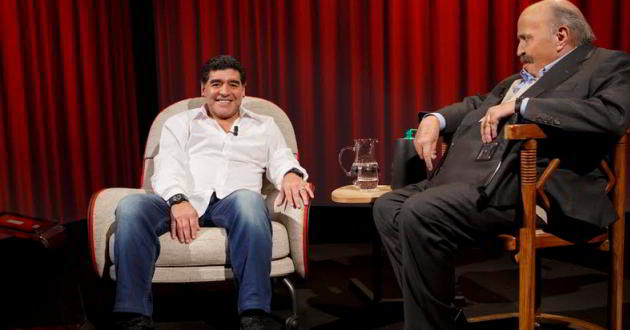 maradona-costanzo.jpg