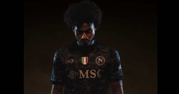 napoli_maglia_halloweeen_20232024.jpg